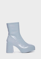 Sky Forward Fronting Heeled Boots