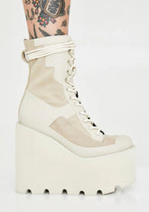 Field Girl Traitor Boots