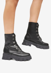 Worldwide Looks Combat Boots