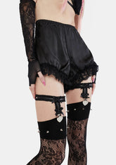 Slick Turn On The Charm Garter Set