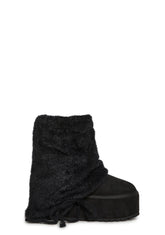Snuggle Sesh Platform Booties - Black