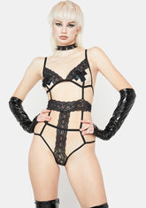 Queens Suite Strappy Lace Teddy