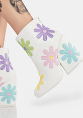 White Jem Daisies Boots