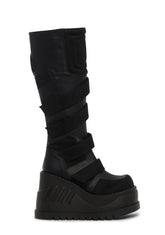 Stomp-228 Platform Boots