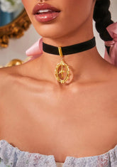 Look Don't Touch Velvet Choker