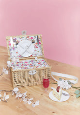 Mushroom Sugar N' Spice Picnic Basket