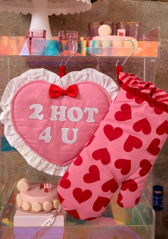 Hot Stuff Potholder And Oven Mitt Set