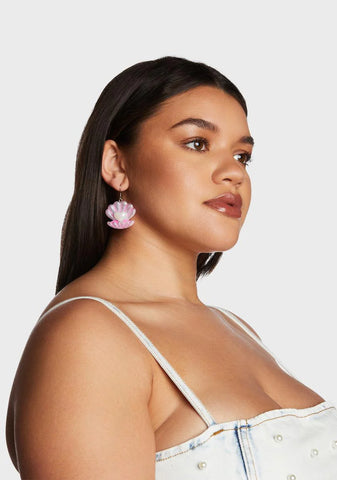 Shellfish Over You Drop Earrings