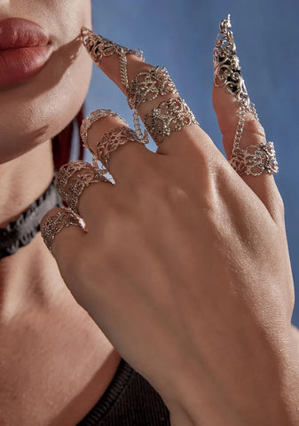 Grave Beauty Claw Rings Set