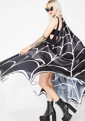Mami Longlegs Spiderweb Cape