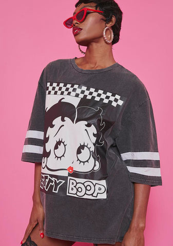 Sassy Dame Oversized Graphic Tee