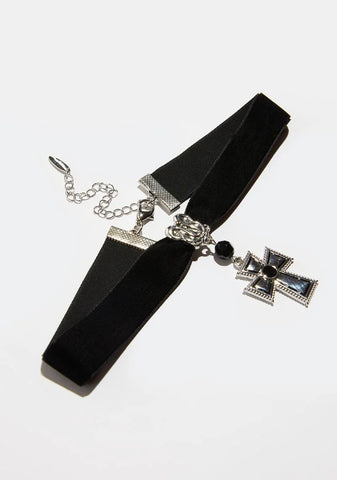 Devoted Cross Choker