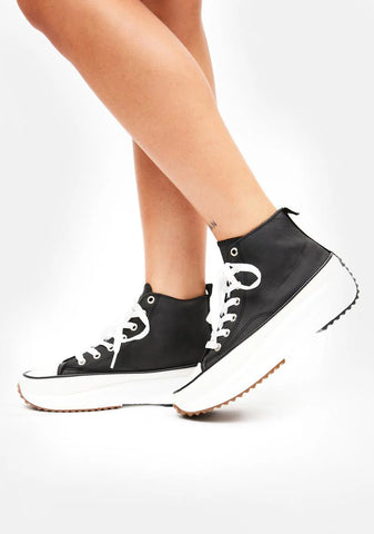 Night Street Smart Sneaker