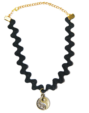 Zenarchy Ying Yang Choker