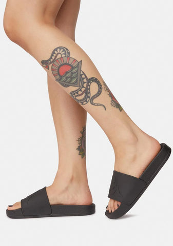 Authentic Caius 2 Slides