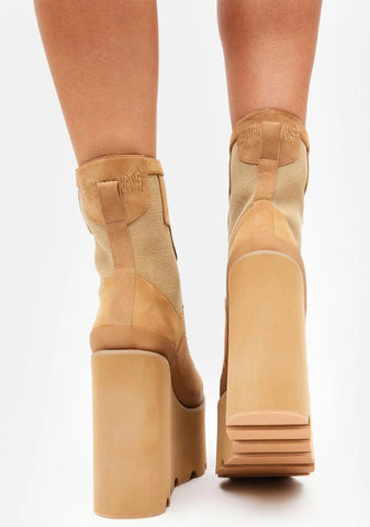 Reverb Desert Leather Traitor Boots