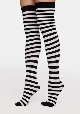 Aiming For Cute Striped Thigh Highs