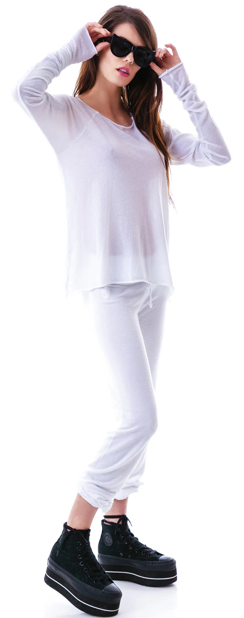 Essentials Cozy Raglan - Black