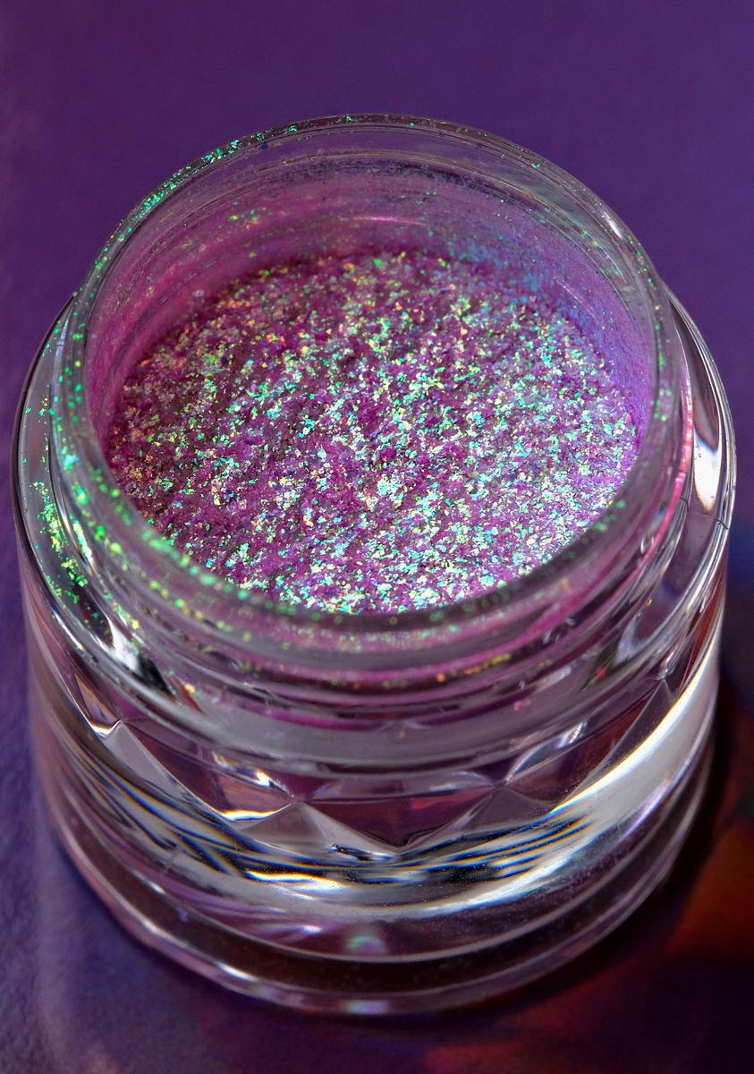 Boujee Bae Opal Moonstone Multichrome Loose Eyeshadow
