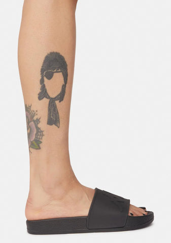 Authentic Caius 2 Slides