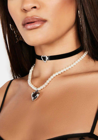 Passionate Pearl Heart Pendant Choker