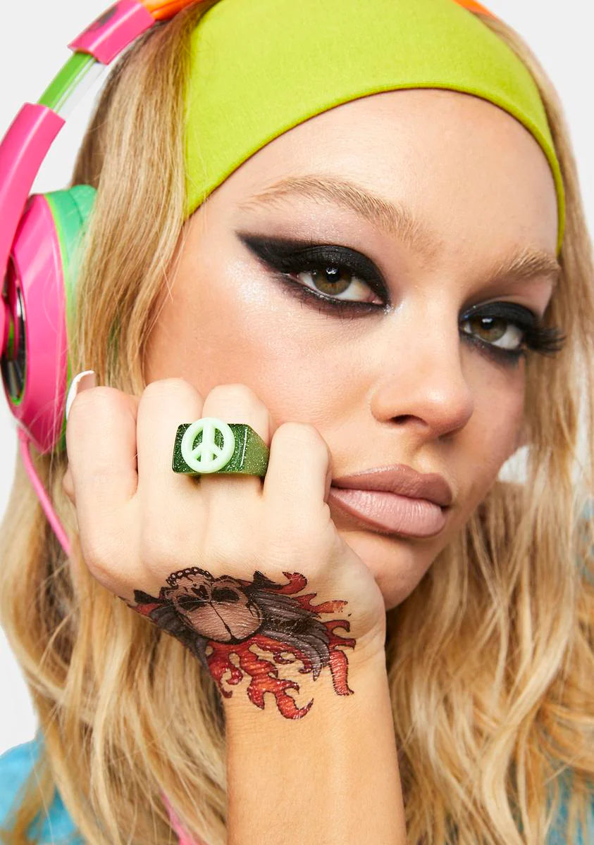 Envy Peace Out Glitter Ring
