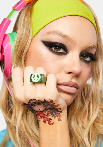 Envy Peace Out Glitter Ring