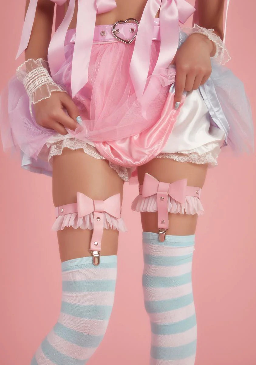 Naughty Knife Thrower Garter Set
