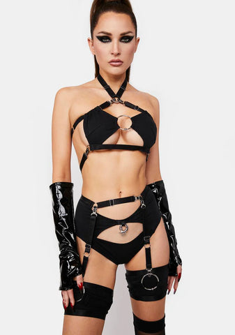 Cut-Out Hipsters With Garter