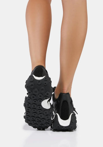 Noir Carambola Platform Sneakers
