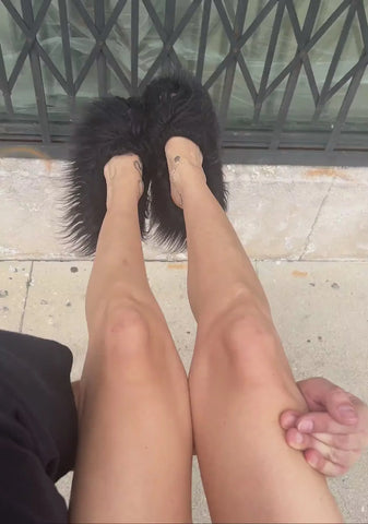 Case Of The Grumpies Fuzzy Slides - Black