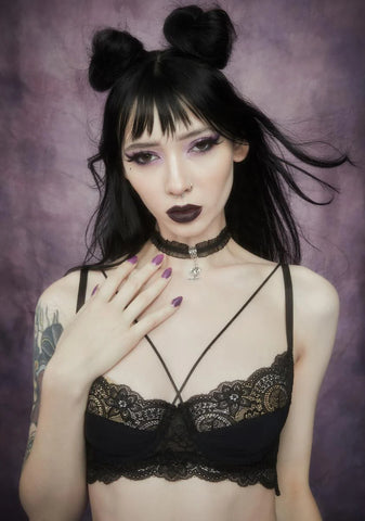 Lil Briar Patch Rose Ruffle Choker