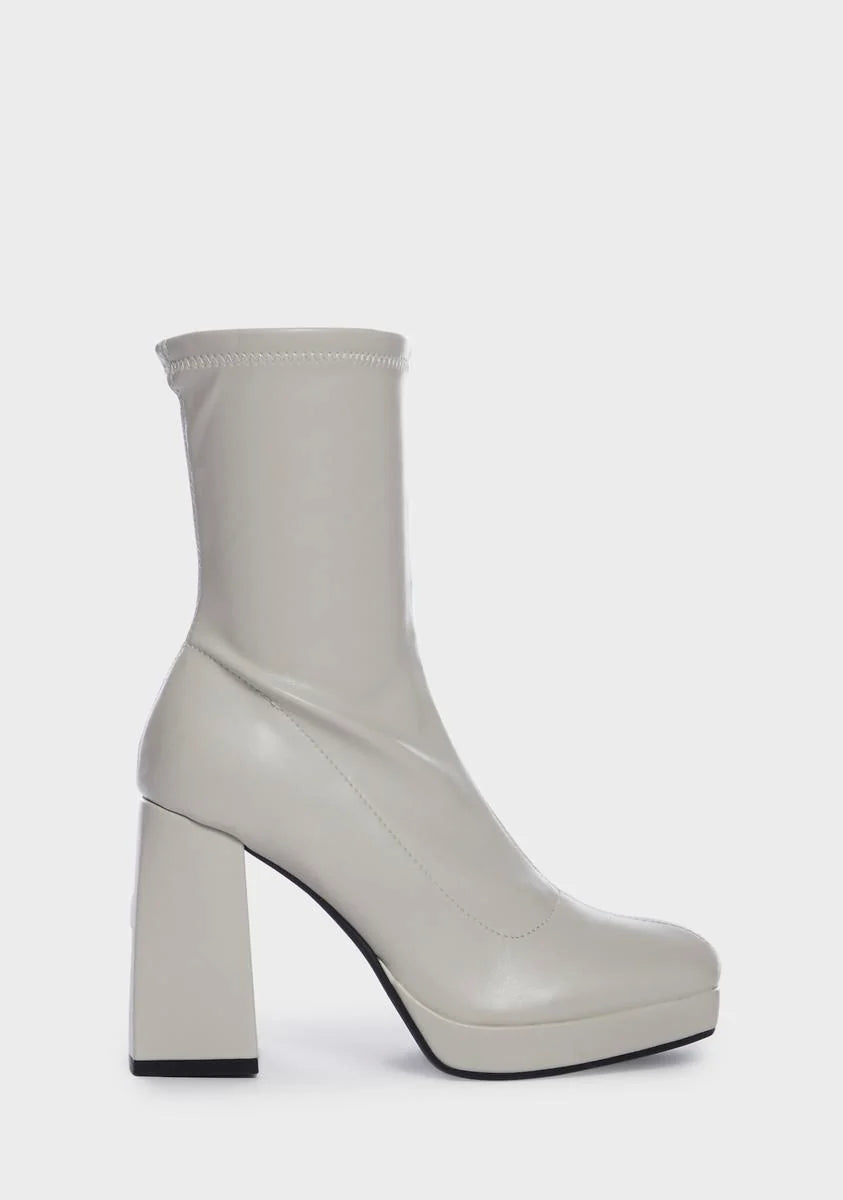 Quiet Approach Heeled Sock Boots