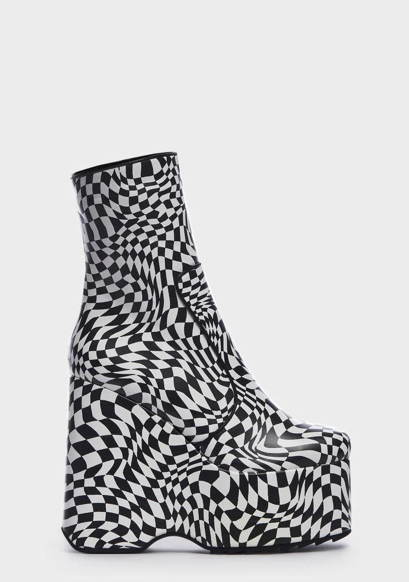 Aftershock Checkered Boots