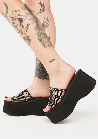 Patent Funn-13 Platform Slides