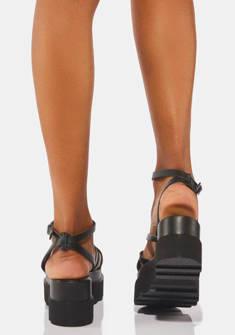 Dolo Platform Sandals