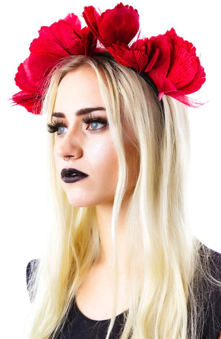 Lana Velvet Noir Crown