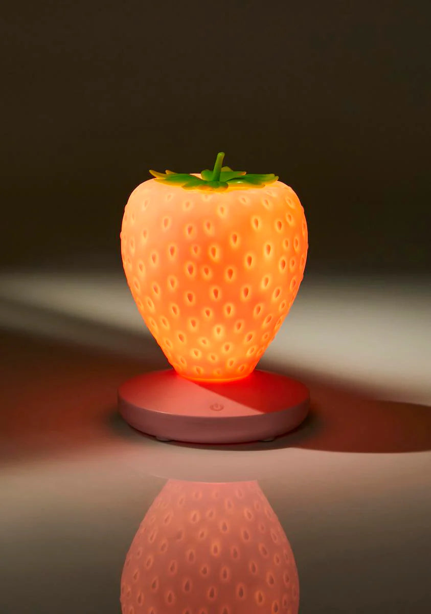 Dream Fruit Strawberry Light