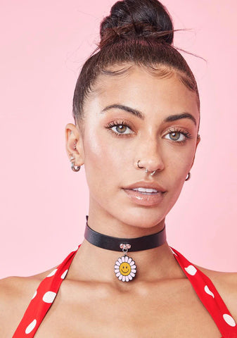 Land Of Wonder Daisy Choker