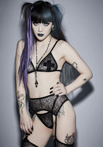 Night Crawler Lace Garter Set