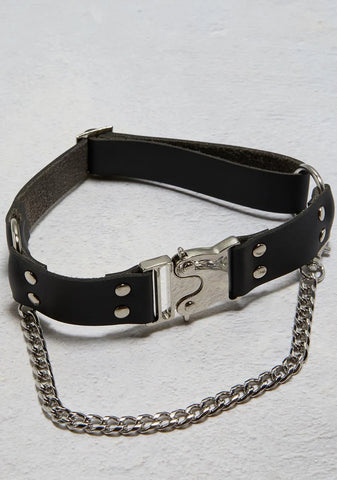 Seeking A Freak Buckle Choker