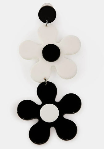 Drop Your Love Floral Earrings