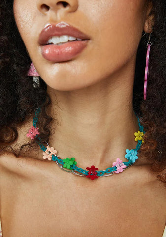 Sneak In Layered Flower Necklace
