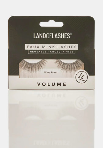 Wing It Out Lashes