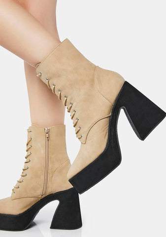 Natural Unfazed Babe Platform Boots