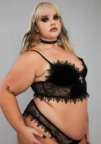 Wicked Dark Morphine Eyes Velvet Bra