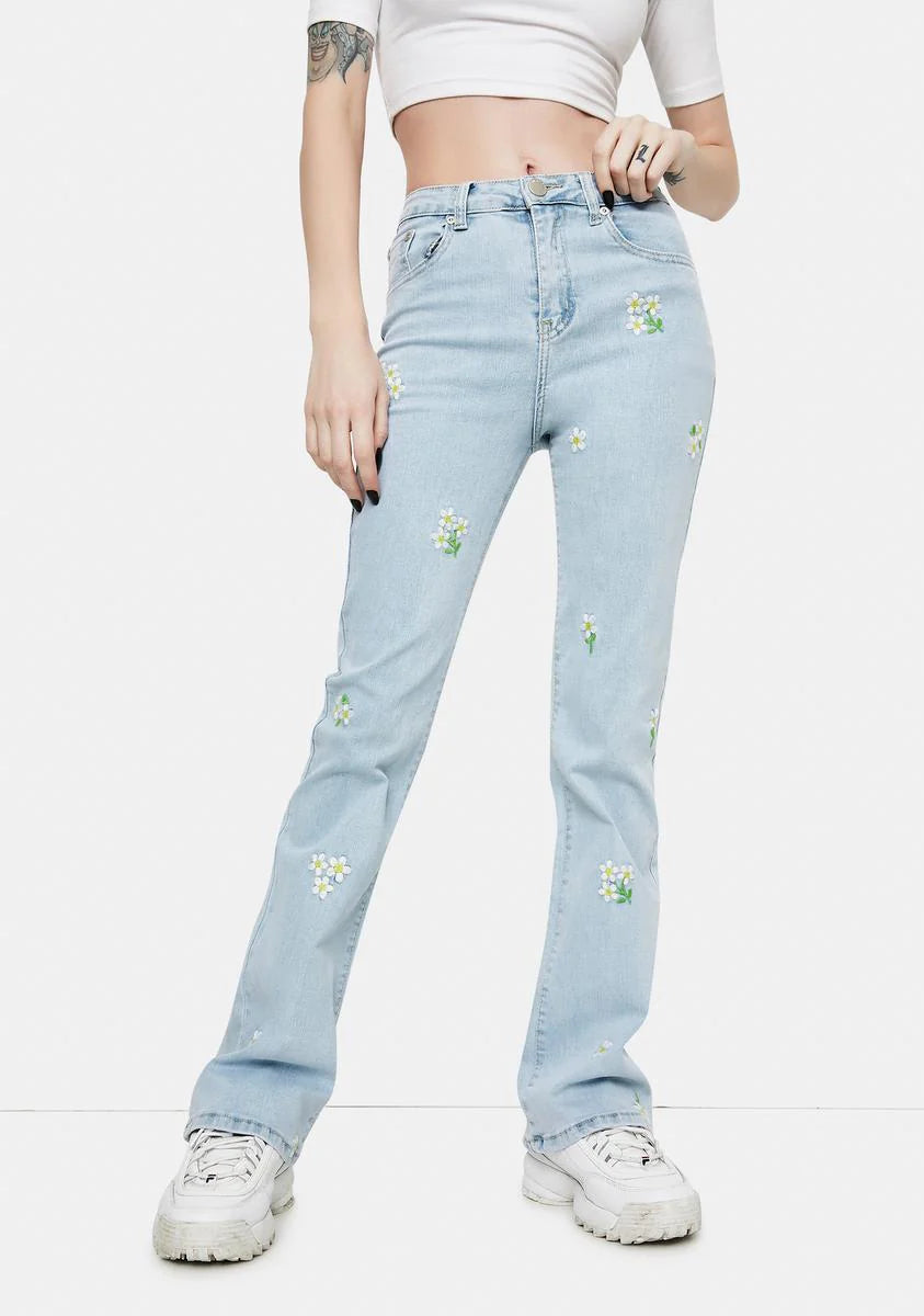 Daisy Embroidered Stonewash Jeans