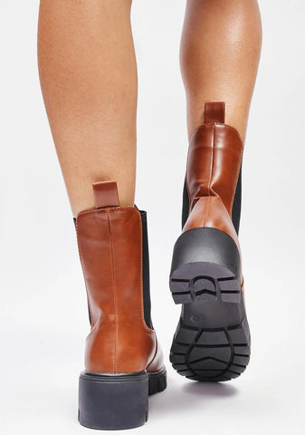 Sienna Call Me Queen Bee Chelsea Boots