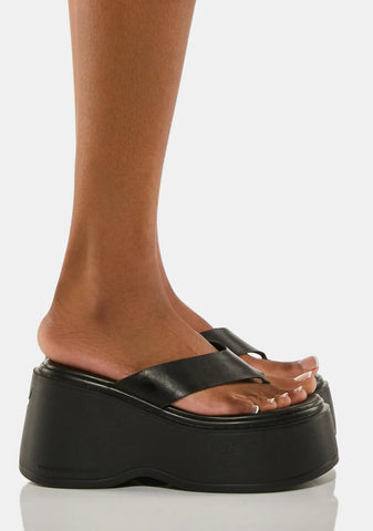 Avenue Leather Platform Sandals