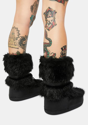 Onyx Baddie Burr Fuzzy Boots